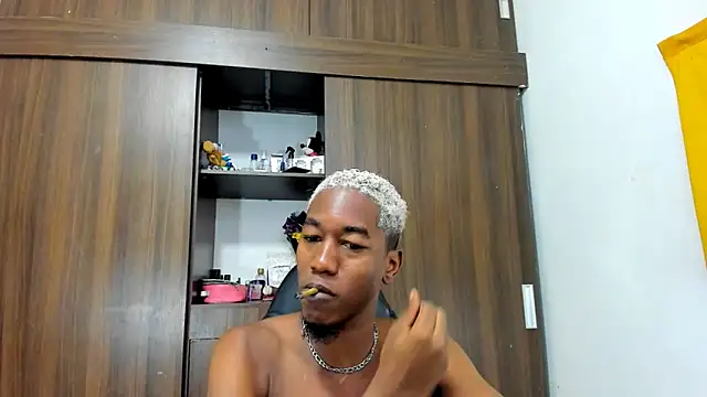 Dreamastercum  online show from 7, 10, 2025