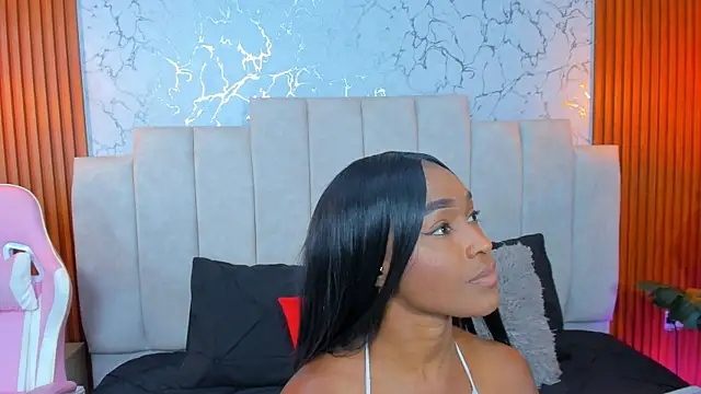 AlexiaAbbey online show from 12, 3, 2025