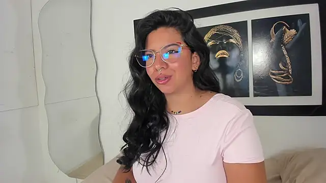 emilyy cooperr online show from 15, 12, 2025