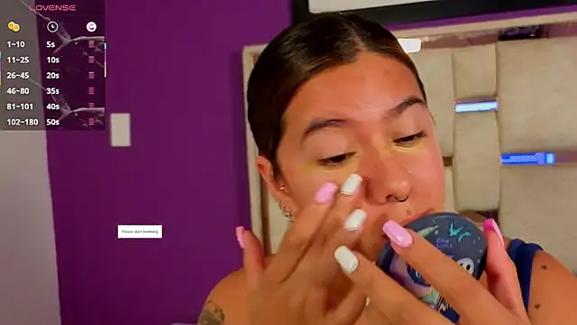 emilyy cooperr online show from 9, 4, 2026