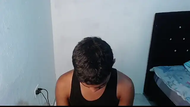 Jampier sexyboy online show from 9, 3, 2025