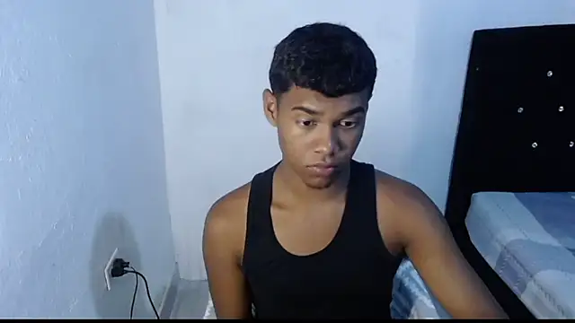 Jampier sexyboy online show from 17, 3, 2025