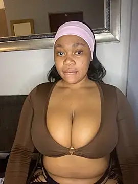 Snapshot of CuteSexyBoobz chatting on 21, 11, 2025 CuteSexyBoobz online show from 21, 11, 2025