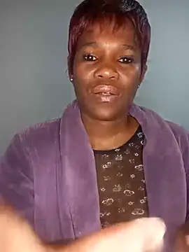 Snapshot of Missvixen81 chatting on 15, 7, 2026 Missvixen81 online show from 15, 7, 2026