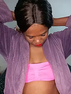 Snapshot of Missvixen81 chatting on 16, 7, 2026 Missvixen81 online show from 16, 7, 2026