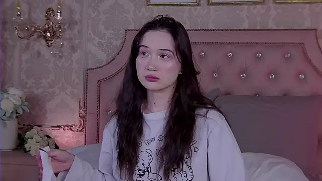 HeatherSweet  online show from 4, 2, 2026