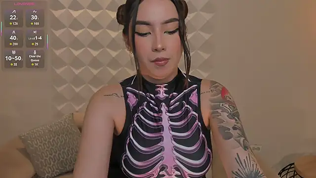 Snapshot of MaddisonCollins chatting on 3, 10, 2025 MaddisonCollins online show from 3, 10, 2025