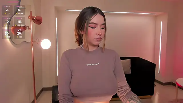 Snapshot of MaddisonCollins chatting on 27, 11, 2025 MaddisonCollins online show from 27, 11, 2025