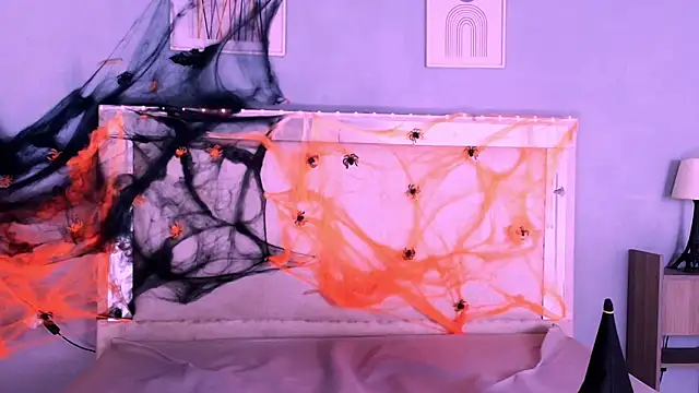 Emily Castillo 1 online show from 7, 10, 2025