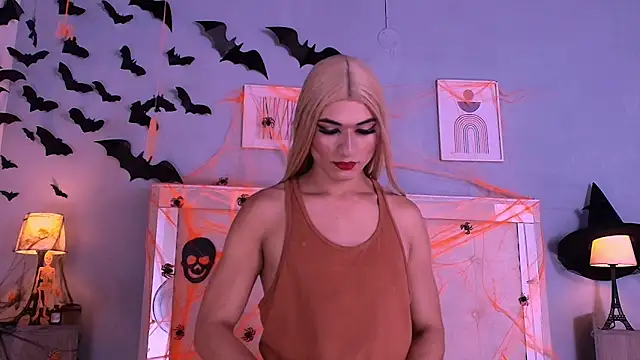 Emily Castillo 1 online show from 21, 10, 2025