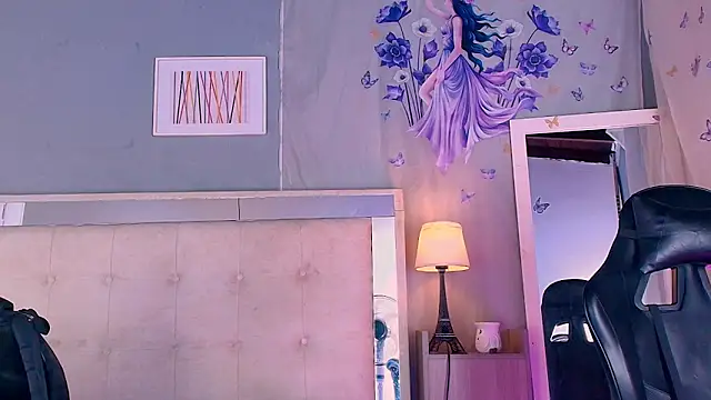 Emily Castillo 1 online show from 23, 4, 2026