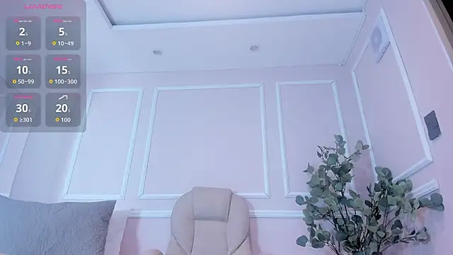 Lucy Canel online show from 12, 3, 2026