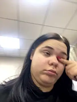 Eliss Shyyo online show from 15, 1, 2026