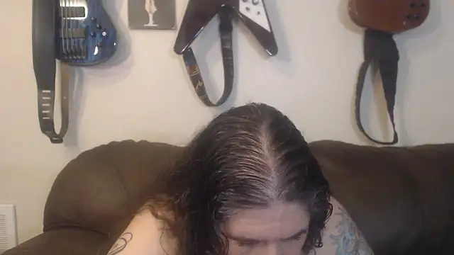 Dreaming Of Blue online show from 7, 3, 2025