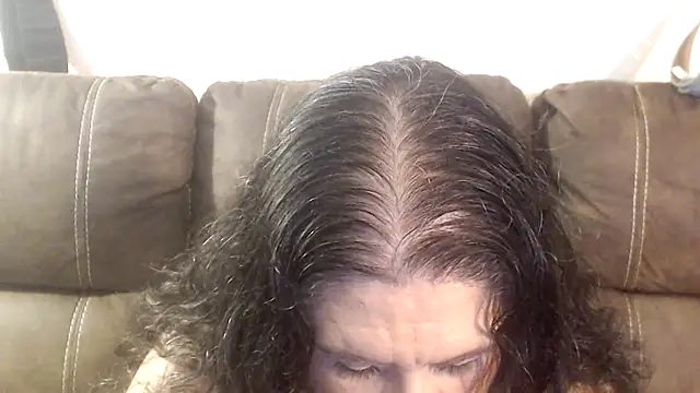 Dreaming Of Blue online show from 2, 11, 2025