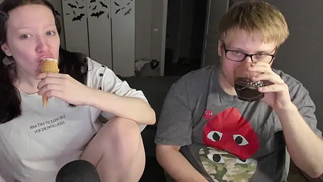 JayMollyy online show from 29, 7, 2026
