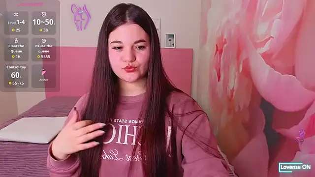 ElinaMils online show from 25, 4, 2026