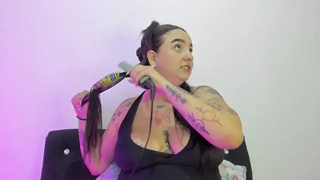 Snapshot of Celestte chatting on 29, 9, 2025 Celestte online show from 29, 9, 2025