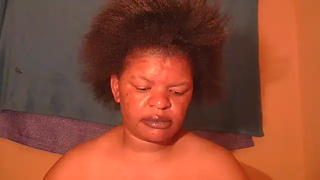 Snapshot of ebony_rose11 chatting on 23, 9, 2025 ebony rose11 online show from 23, 9, 2025