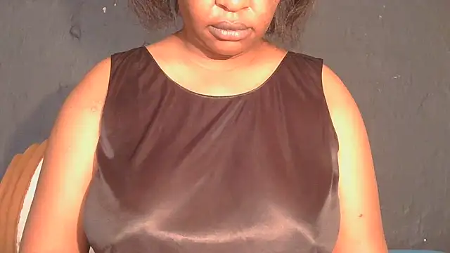 Snapshot of ebony_rose11 chatting on 15, 6, 2026 ebony rose11 online show from 15, 6, 2026