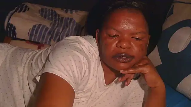 Snapshot of ebony_rose11 chatting on 5, 7, 2026 ebony rose11 online show from 5, 7, 2026