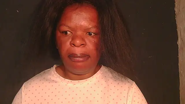 Snapshot of ebony_rose11 chatting on 21, 7, 2026 ebony rose11 online show from 21, 7, 2026