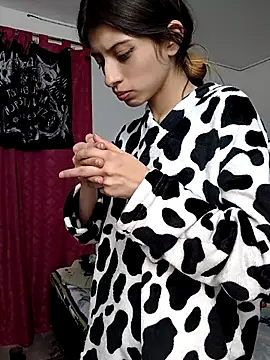 KratosAfroditacs online show from 23, 4, 2026