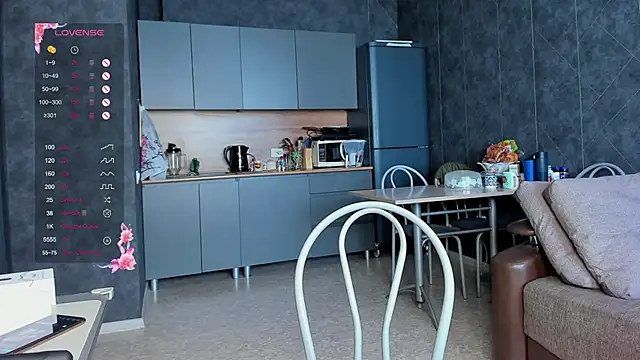 EvaTheHeart online show from 2, 10, 2025