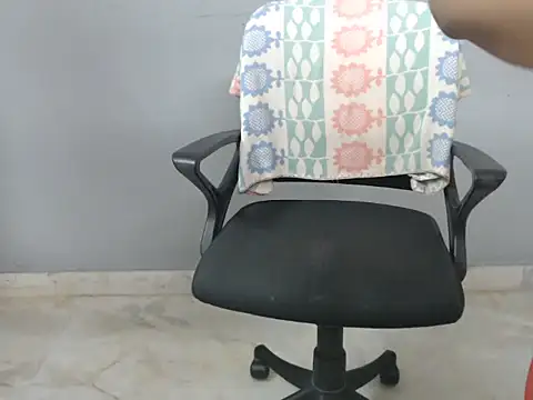 Surjeet Kaur online show from 16, 9, 2025