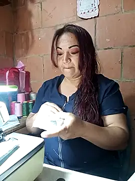 isis milove online show from 8, 3, 2026