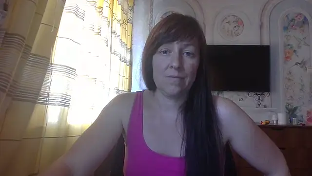Snapshot of CarolinaReaperRed chatting on 5, 6, 2026 CarolinaReaperRed online show from 5, 6, 2026