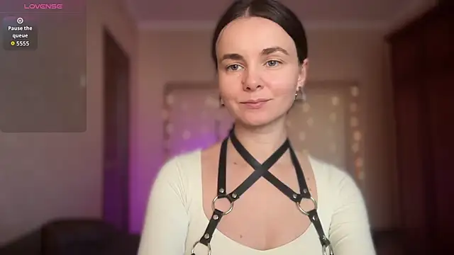 lanaloulou online show from 21, 9, 2025