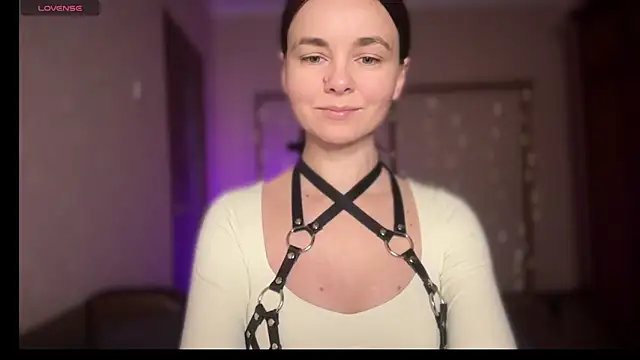 lanaloulou online show from 28, 9, 2025