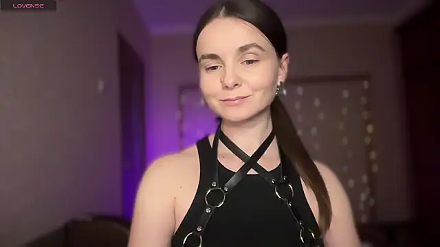 lanaloulou online show from 24, 10, 2025