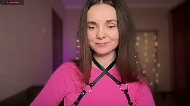 lanaloulou online show from 22, 4, 2026