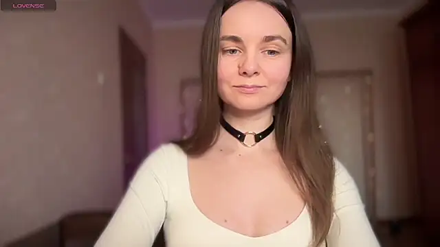 lanaloulou online show from 27, 4, 2026