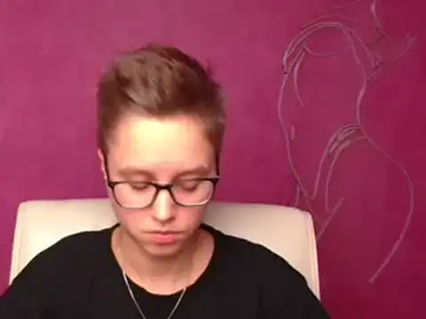 Snapshot of Bella_Swannn chatting on 14, 3, 2025 Bella Swannn online show from 14, 3, 2025