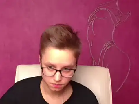 Snapshot of Bella_Swannn chatting on 15, 3, 2025 Bella Swannn online show from 15, 3, 2025