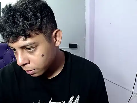 Snapshot of Alejandroo_22 chatting on 11, 9, 2025 Alejandroo 22 online show from 11, 9, 2025