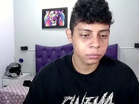 Snapshot of Alejandroo_22 chatting on 24, 9, 2025 Alejandroo 22 online show from 24, 9, 2025