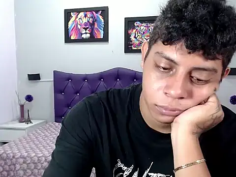 Snapshot of Alejandroo_22 chatting on 2, 10, 2025 Alejandroo 22 online show from 2, 10, 2025