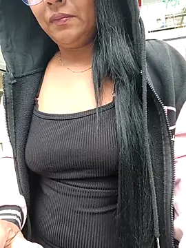 Ariana Rodriguez online show from 31, 1, 2026