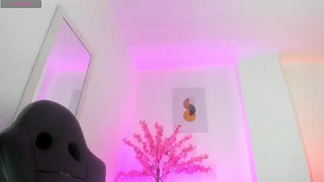 Ayliinn  online show from 28, 4, 2026