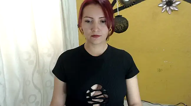 Snapshot of nanis_milf chatting on 11, 3, 2025 nanis milf online show from 11, 3, 2025