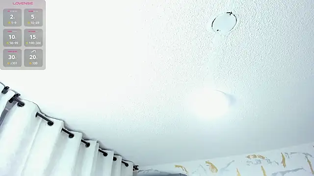 Cristal Velle online show from 14, 12, 2025