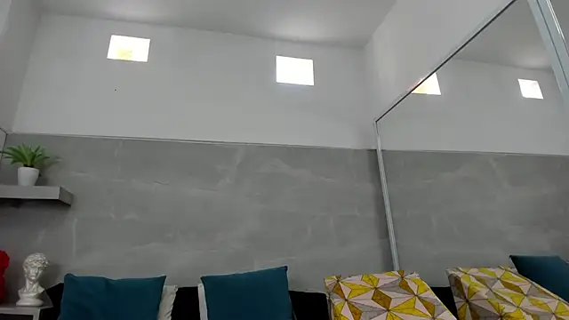 Liz ortega30 online show from 10, 3, 2026