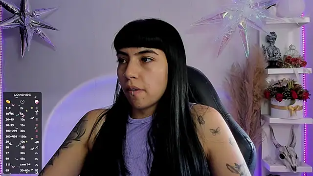 Saraa Desiree online show from 17, 3, 2025