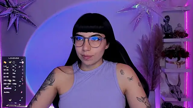 Saraa Desiree online show from 17, 3, 2025