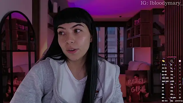 Saraa Desiree online show from 9, 6, 2026