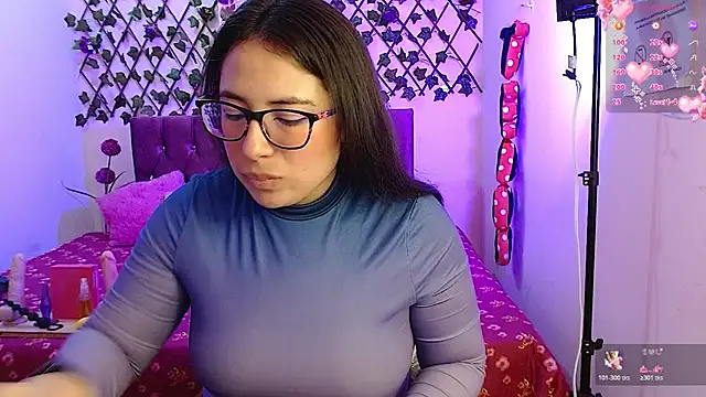 Anny  cute online show from 11, 2, 2026